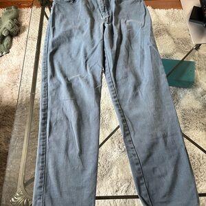 Jones New York Stretch Classic Jeans Light Blue size 6